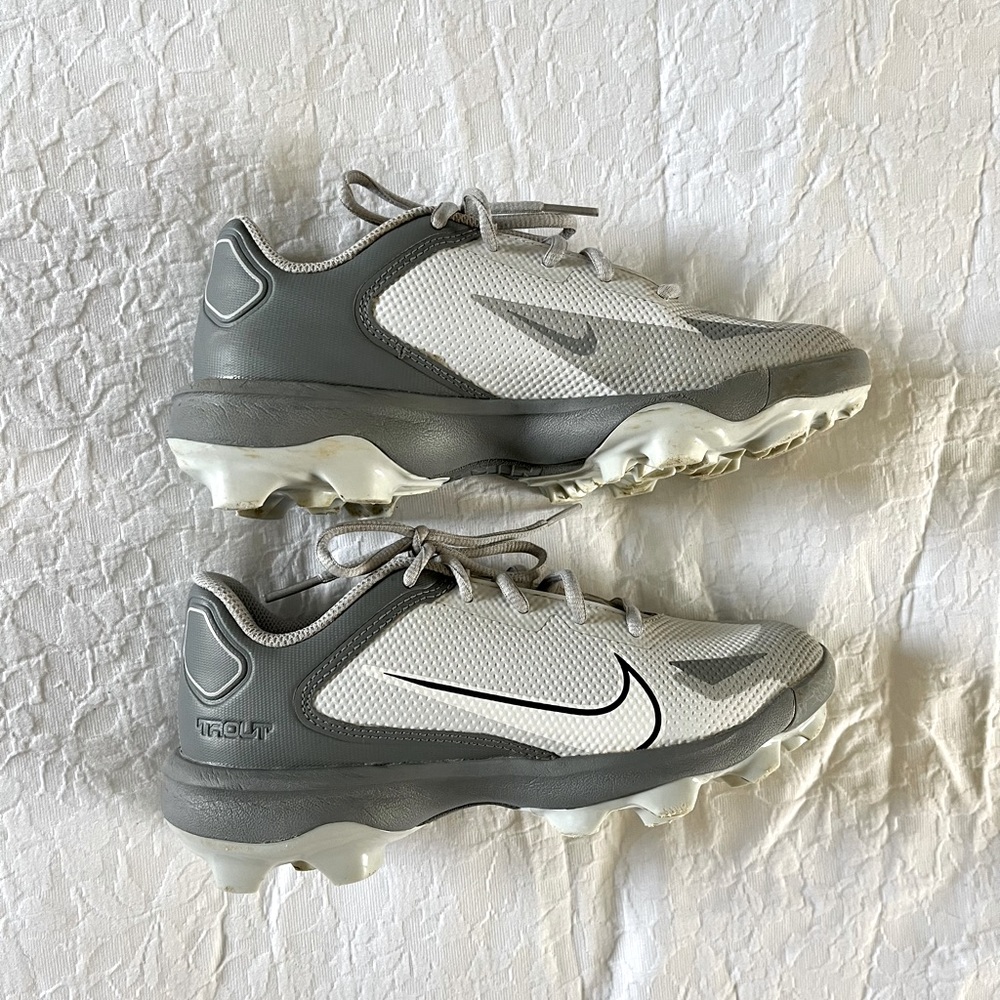 Nike Trout Youth Baseball Cleats size 3.5